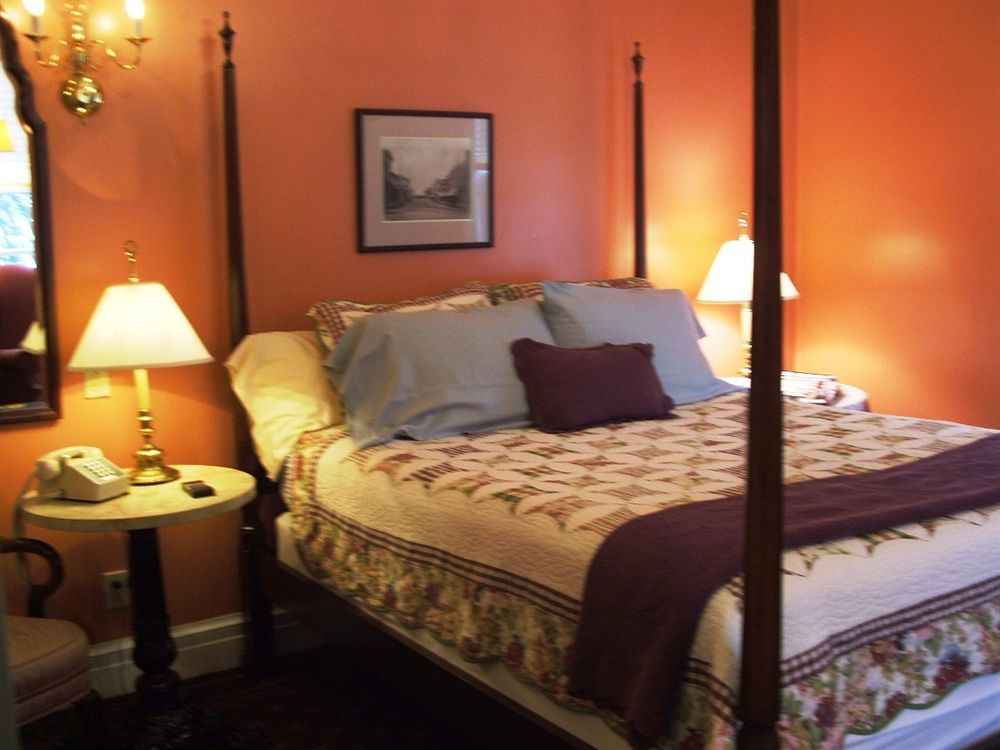 The Rochester Inn Sheboygan Falls Camera foto